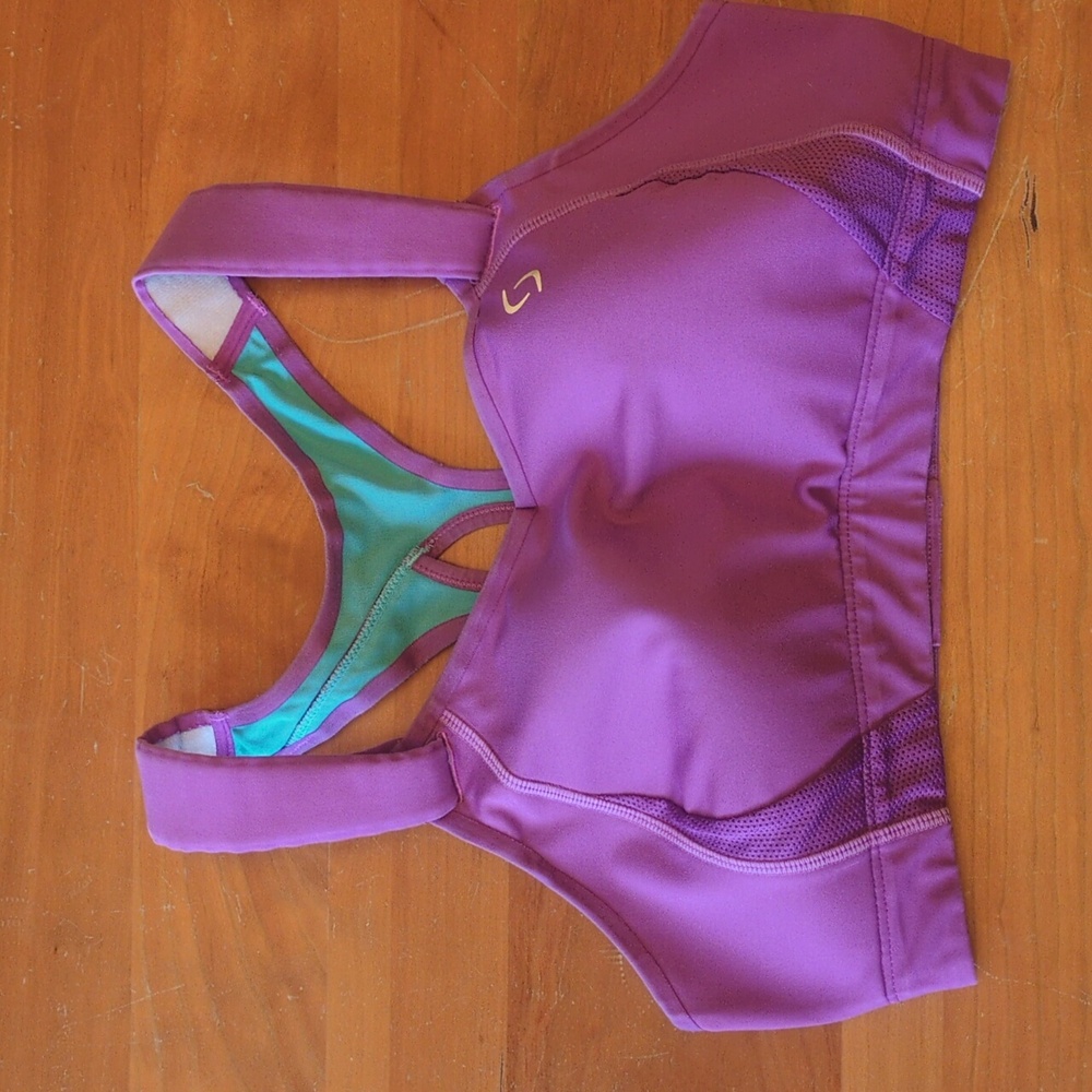 Moving Comfort 36C Juno Racerback Sports Bra